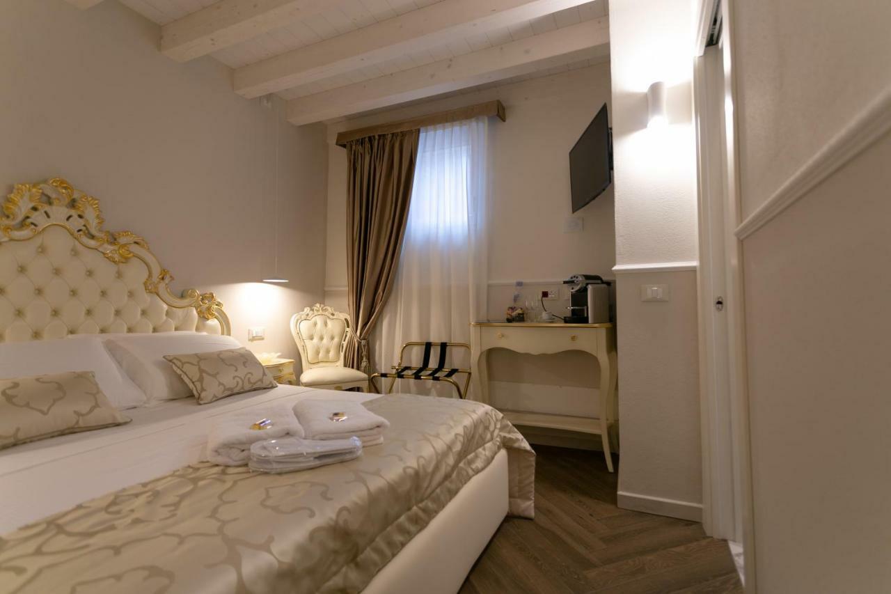 Ca' Vittoria Boutique House Apartsuite Chioggia Eksteriør bilde