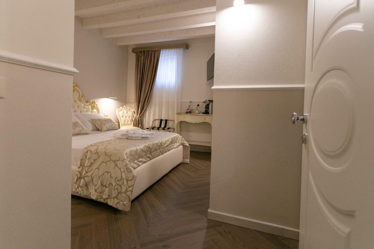 Ca' Vittoria Boutique House Apartsuite Chioggia Eksteriør bilde