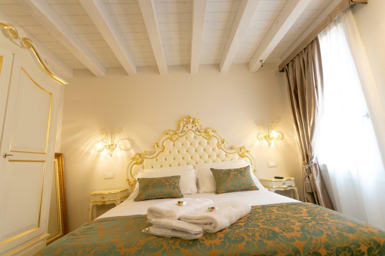 Ca' Vittoria Boutique House Apartsuite Chioggia Eksteriør bilde