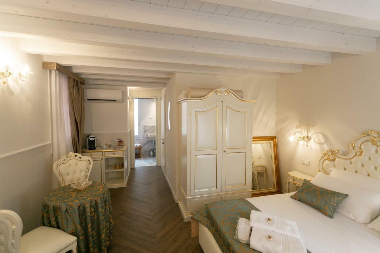 Ca' Vittoria Boutique House Apartsuite Chioggia Eksteriør bilde